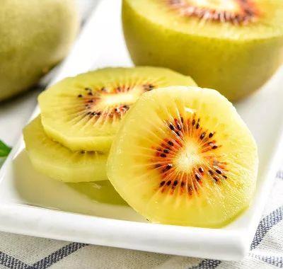 软黄金红心猕猴桃 香甜可口，轻松补充多种维生素